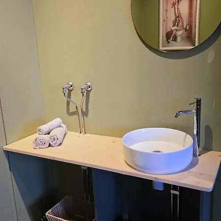 Kuben Utleie Hotel *